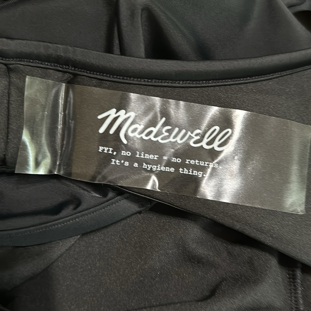Madewell Cinched Cutout One-Piece Swimsuit in True Black - Picture 9 of 9